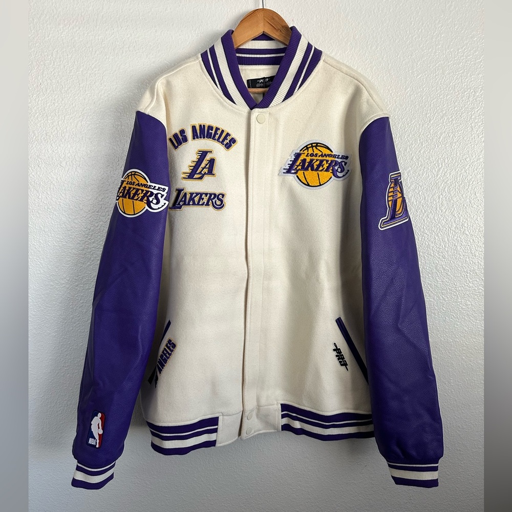 Los Angeles Lakers LA Pro Standard NBA Patched Varsity Jacket Men’s Size 3XL